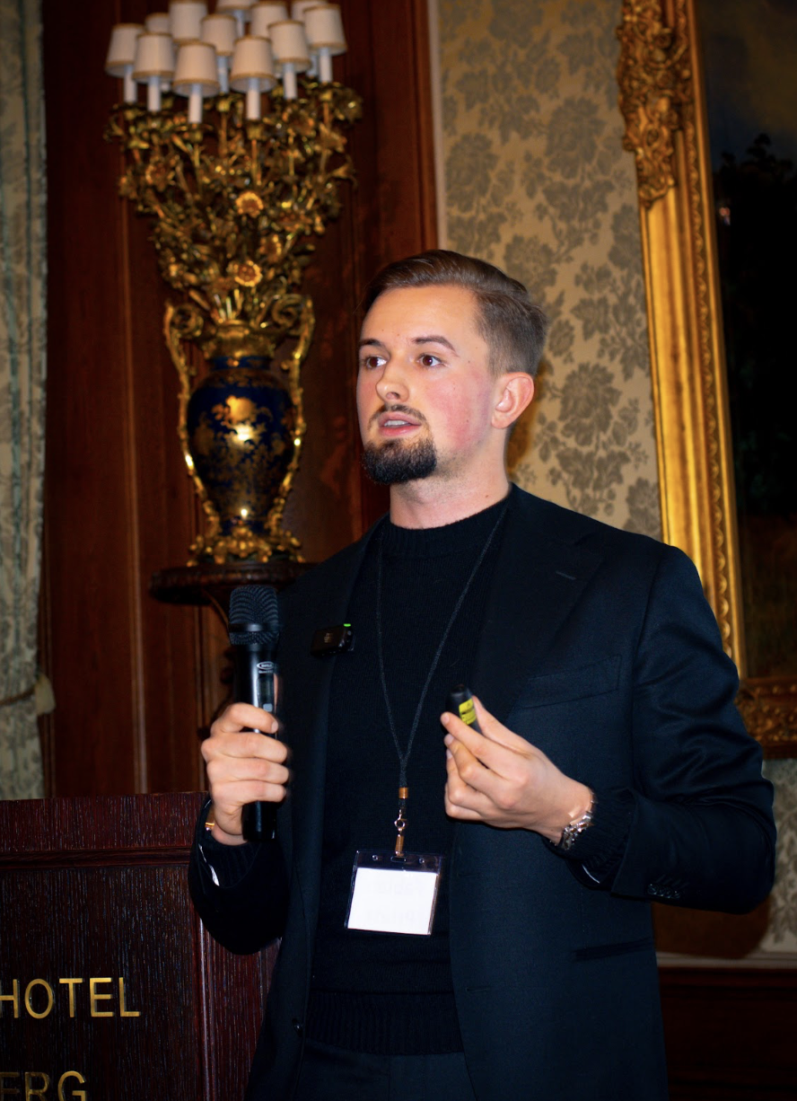 Fabian Prietz als Speaker im Hotel